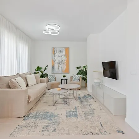 Casa Seaviews 2 Bedroom Lägenhet