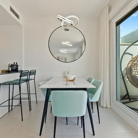 Lägenhet Casa Seaviews 2 Bedroom Estepona