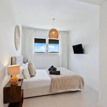 Casa Seaviews 2 Bedroom Апартаменти Естепона