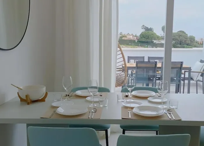 Casa Seaviews 2 Bedroom * エステポナ