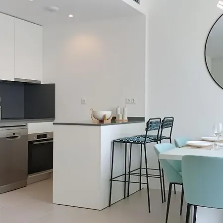 Casa Seaviews 2 Bedroom Appartement *